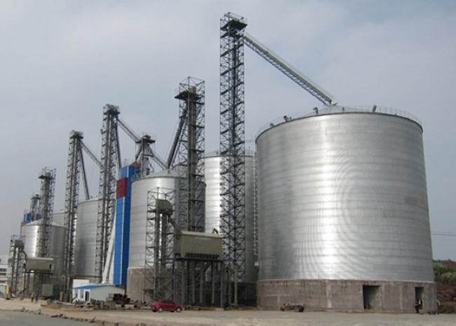 辉南大型钢板库构造参数及水泥储存质量